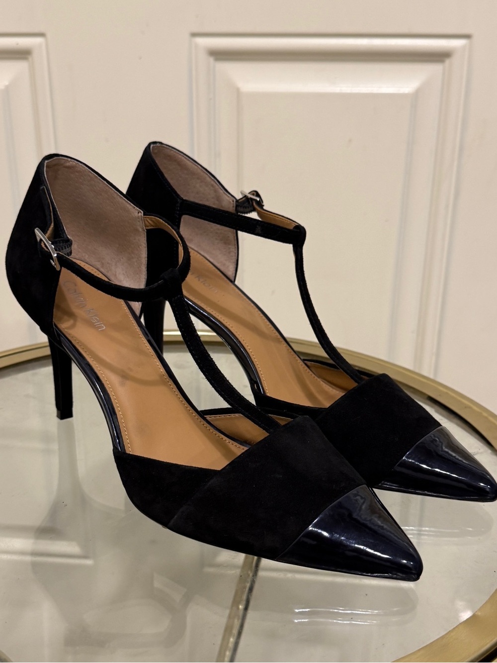 Calvin Klein Black Pointed T-Strap Heel Pumps - Women